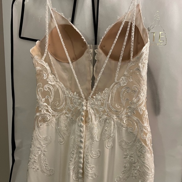 KittyChen Couture Bridal Wedding Dress Gown - Picture 8 of 12